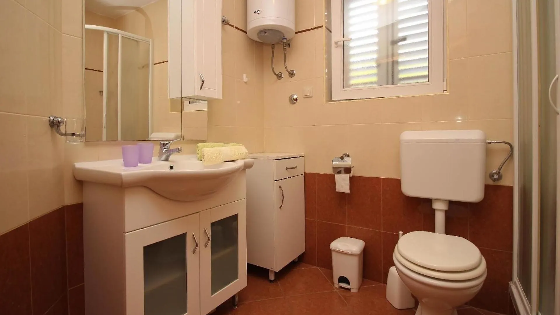 Apartment Ferienwohnung Fuer 3 Personen Ca 40 Qm In Silo, Kvarner Bucht Krk - B61496